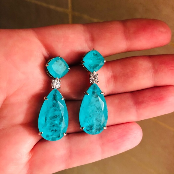 Simulated Emerald Earrings Inspired Angeli… - Picture 7 of 9